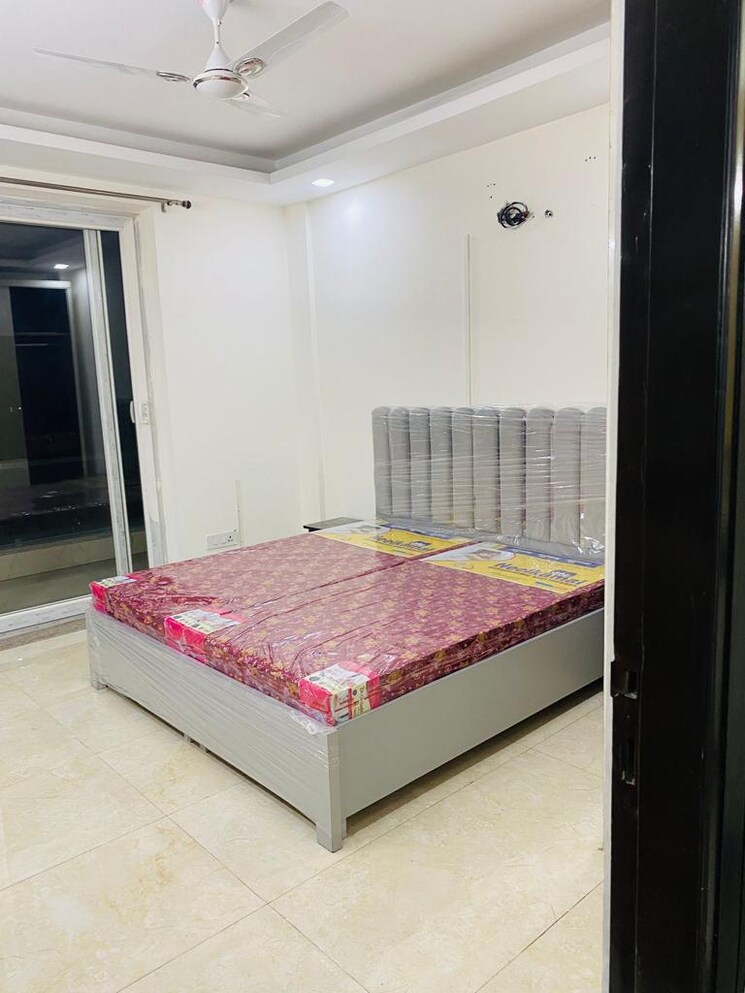 Bedroom, dlf-exclusive-floors 2 Bedroom 1352 Sq.Ft. Builder Floor In Sector 53 Gurgaon 9029509