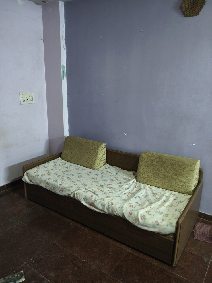 Bedroom, vile parle west 1 Bedroom 500 Sq.Ft. Apartment In Vile Parle West Mumbai 9029514