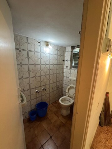 Bathroom in 2 BHK Apartment at Mittal Sujata, Bund Garden Road – for Rent