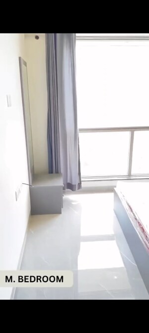 Room in 2 BHK Apartment at Veena Smart Homes, Kandivali West – for Sale