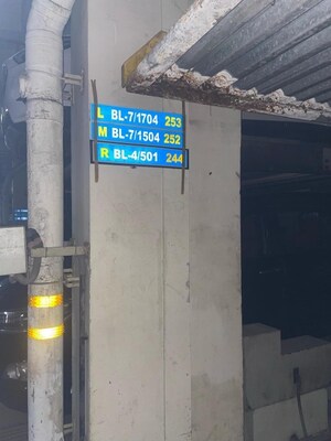 Building Lobby in 3 BHK Apartment at Sheth Vasant Lawns, Laxmi Nagar – for Sale