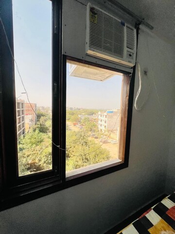 Room in 1 BHK Builder Floor at Saket – for Rent