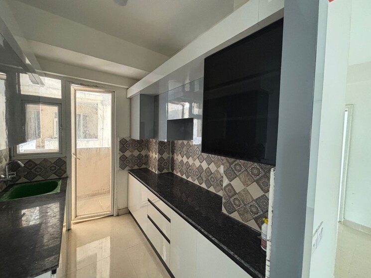 Kitchen, signature-global-prime 2 Bedroom 834 Sq.Ft. Apartment In Sector 63a Gurgaon 9029611