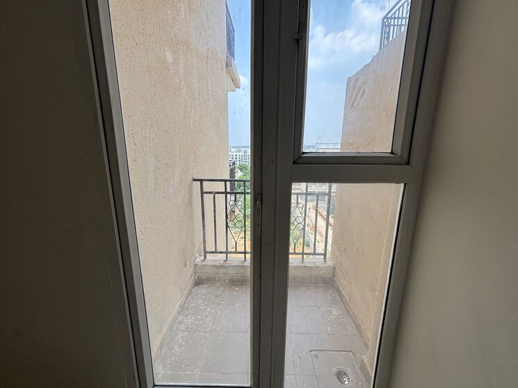 undefined, signature-global-prime 2 Bedroom 834 Sq.Ft. Apartment In Sector 63a Gurgaon 9029611