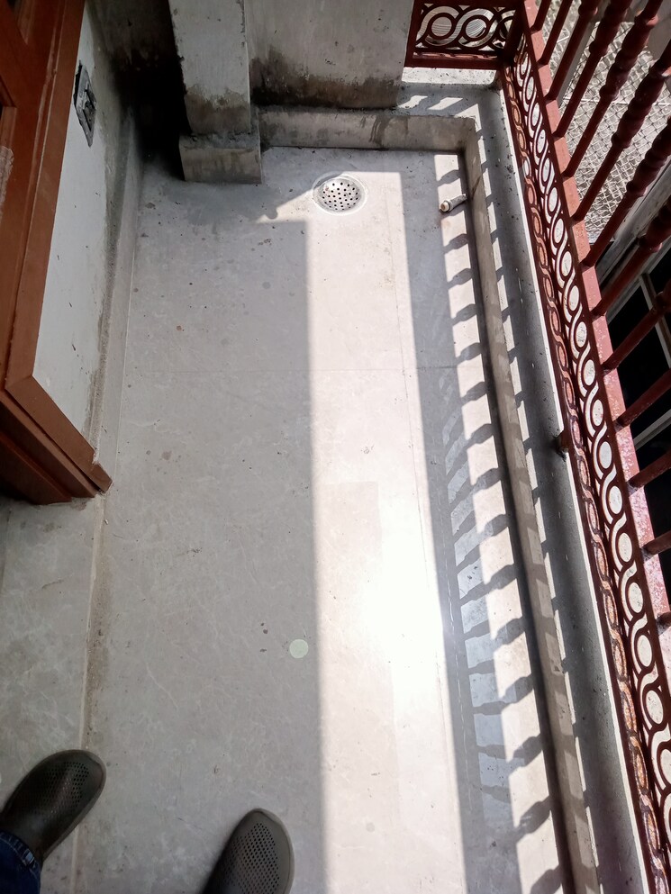 Balcony, neb sarai 1 Bedroom 450 Sq.Ft. Builder Floor In Neb Sarai Delhi 9029644