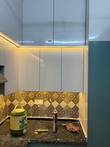 Bedroom in 2 BHK Apartment at Signature Global Prime, Sector 63a – for Rent