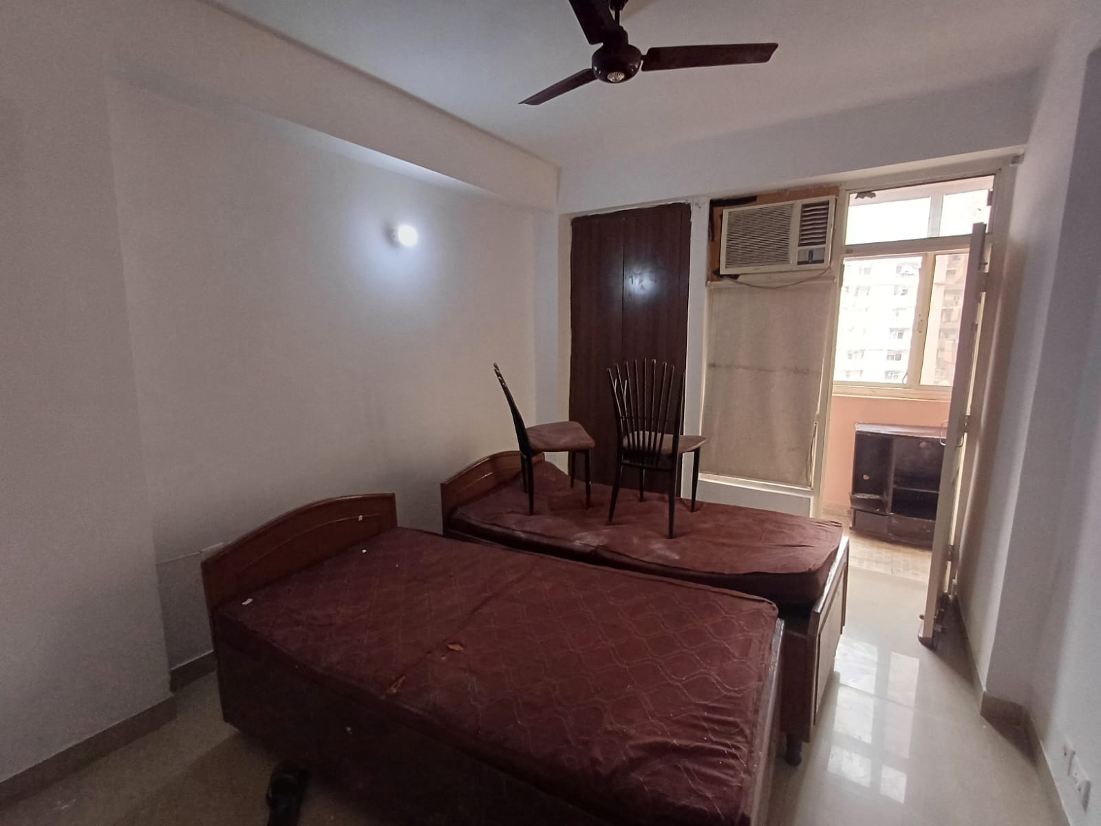 3 BHK + Extra Room Apartment For Rent in Supertech Cape Town