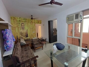 Living Room in 3 BHK Apartment at Supertech Cape Town, Sector 74 – for Rent