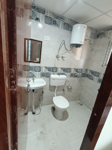 Bathroom in 2 BHK Apartment at Signature Global Prime, Sector 63a – for Rent