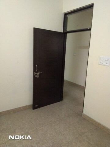 Room in 1.5 BHK Builder Floor at Mayur Vihar – for Rent