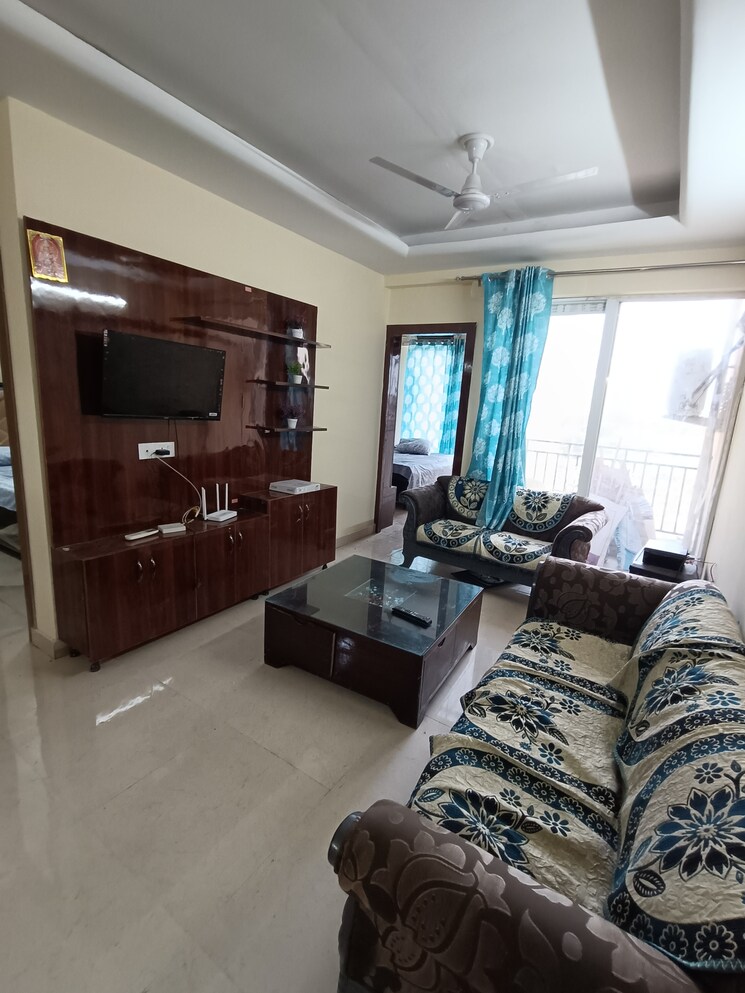 Living Room, signature-global-prime 2 Bedroom 834 Sq.Ft. Apartment In Sector 63a Gurgaon 9029736