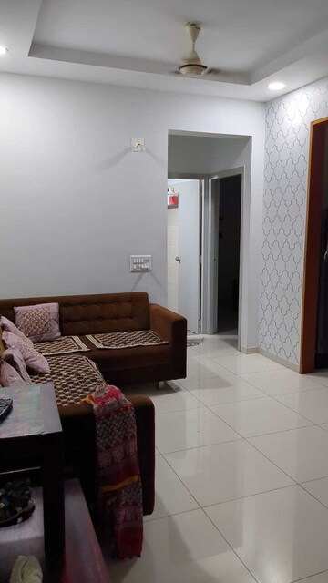 1.5 BHK Apartment For Rent in Shree Radha Jaldeep Icon, Makarba