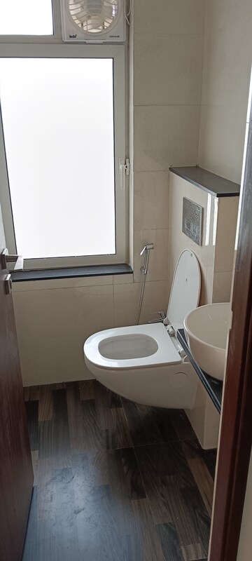 Attached Bathroom in 1 BHK Apartment at Omkar Signet, Malad East – for Sale