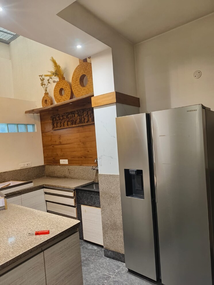 Kitchen, green park 4 Bedroom 340 Sq.Yd. Apartment In Green Park Delhi 9029749