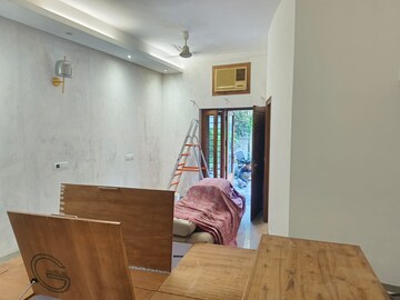 Living Room in 4 BHK Apartment at Green Park – for Rent