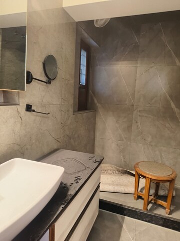 Bathroom in 4 BHK Apartment at Green Park – for Rent