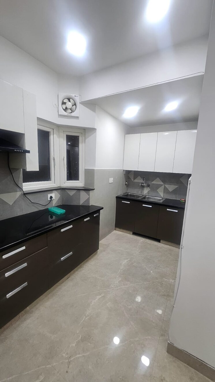 Kitchen, sector 5 dwarka 4 Bedroom 2000 Sq.Ft. Apartment In Sector 5 Dwarka Delhi 9029770