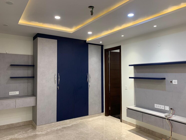 Room, sector 17 dwarka 3 Bedroom 1350 Sq.Ft. Builder Floor In Sector 17 Dwarka Delhi 9029785