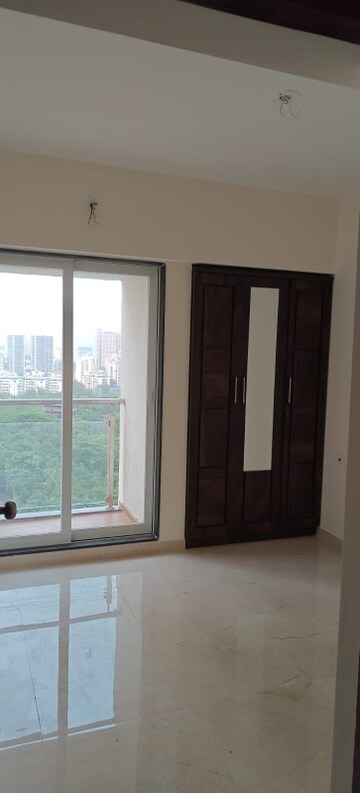 Room in 2 BHK Apartment at Dhamji Shamji Mahavir Spring Tulip Phase 1, Pokhran Road No Two – for Sale