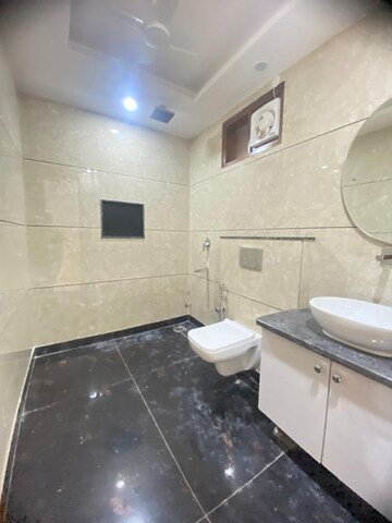 Attached Bathroom in 3 BHK Builder Floor at Sector 19 Dwarka – for Rent