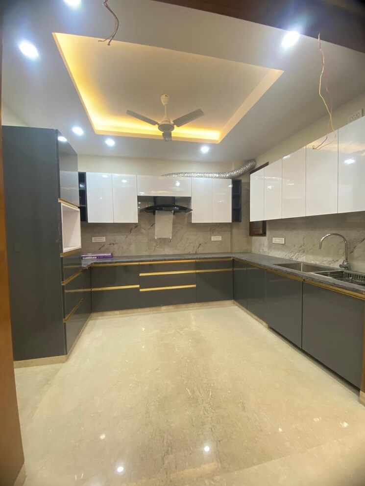 Kitchen, sector 19 dwarka 3 Bedroom 1500 Sq.Ft. Builder Floor In Sector 19 Dwarka Delhi 9029809