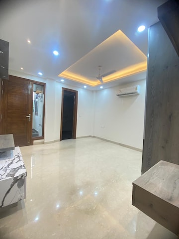 Room in 3 BHK Builder Floor at Sector 19 Dwarka – for Rent