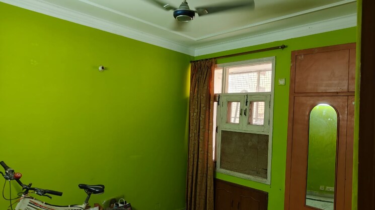 Room, pi i and ii greater noida 4 Bedroom 1560 Sq.Ft. Apartment In Pi I And Ii Greater Noida Greater Noida 9029933