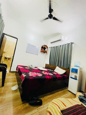 Bedroom in 2 BHK Independent House at Greenwood City, Sector 40 – for Rent