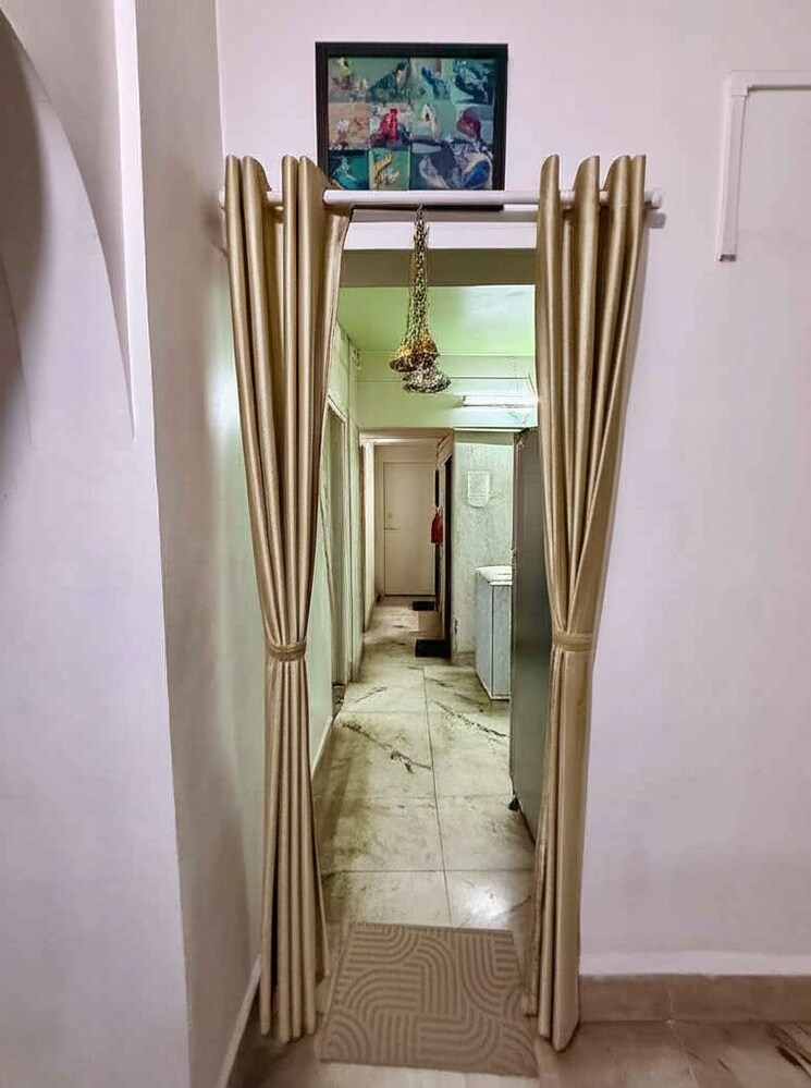 undefined, sector 5 3 Bedroom 685 Sq.Ft. Apartment In Sector 5 Thane 9029703