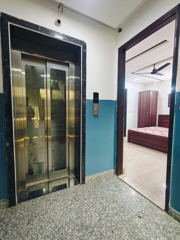 Building Lobby in 1 RK Builder Floor at Sushant Lok I – for Rent
