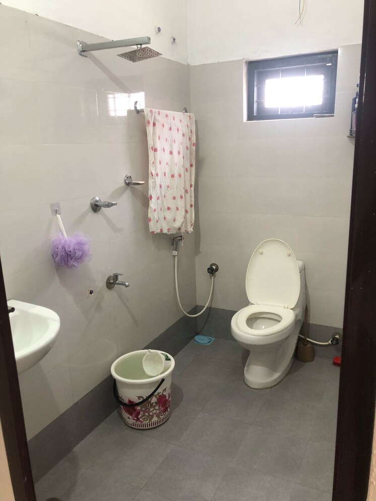 Bathroom, kalathode 3 Bedroom 1600 Sq.Ft. Independent House In Kalathode Thrissur 9029858