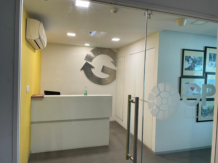 Bathroom, salt lake sector v Commercial Office Space 1943 Sq.Ft. In Salt Lake Sector V Kolkata 9029924