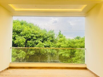 3 BHK Builder Floor – Garden View at Hsr Layout - for Rent