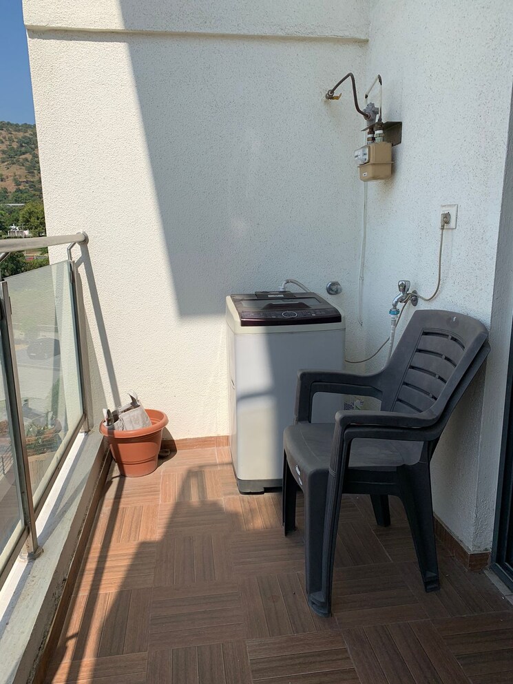 Balcony, gera-adara Studio 400 Sq.Ft. Apartment In Hinjewadi Pune 9029962