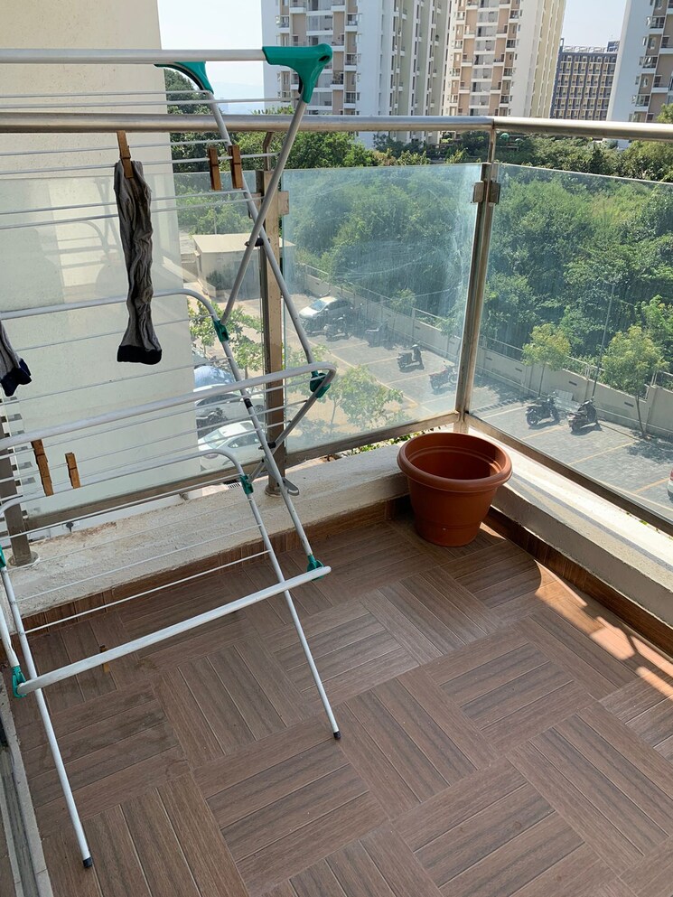 Balcony, gera-adara Studio 400 Sq.Ft. Apartment In Hinjewadi Pune 9029962