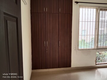Room in 2.5 BHK Builder Floor at Orchid Island, Sector 51 – for Rent