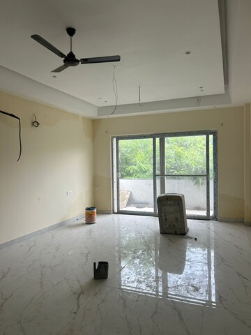 Bedroom in 3 BHK Independent House at Eta I Greater Noida – for Rent