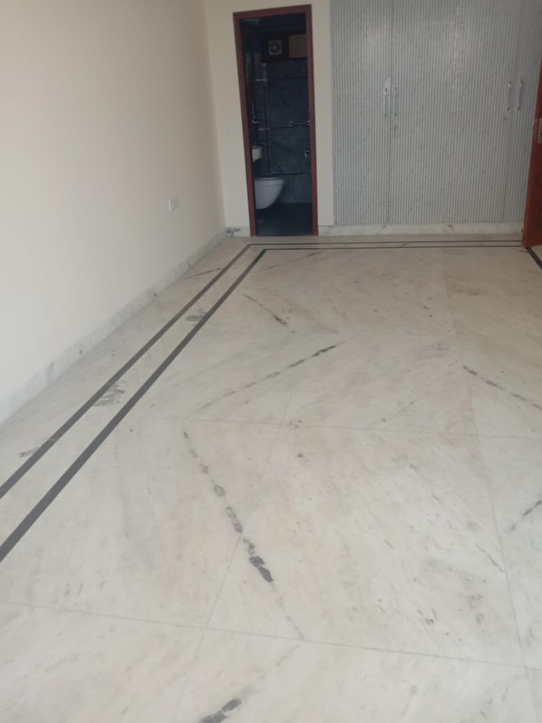 2 BHK Apartment For Rent in Panchsheel Greens