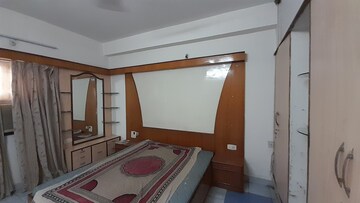 Room in 3 BHK Apartment at Shankar Nagar – for Rent