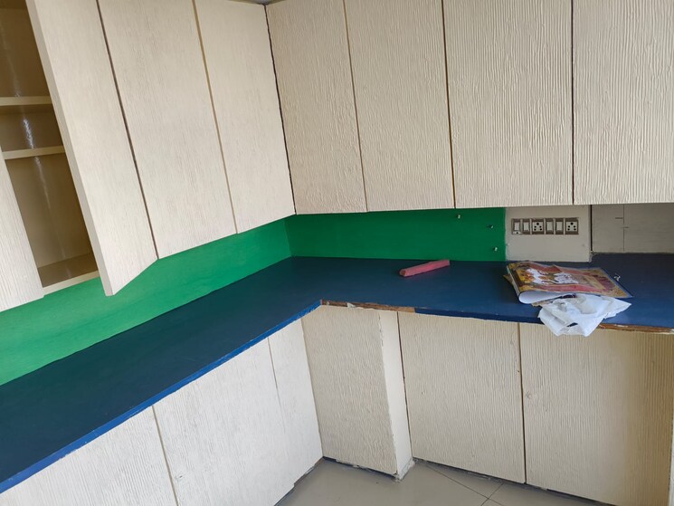 Swimming Pool, adajan 1 Bedroom 540 Sq.Ft. Apartment In Adajan Surat 9030021