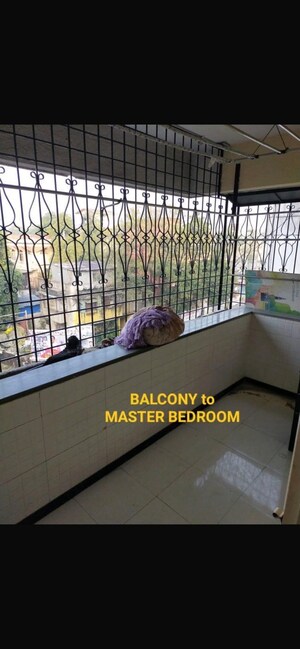 Room in 2 BHK Apartment at Mayfair Complex, Camp – for Sale