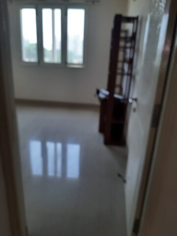 Room in 4 BHK Apartment at Emaar Emerald Floors Premier, Sector 65 – for Rent