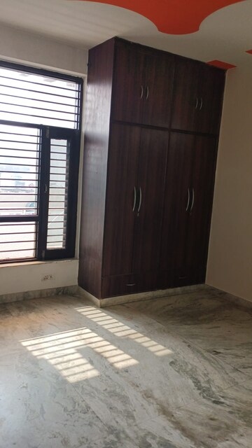 2 BHK Builder Floor For Sale in Green Fields Colony