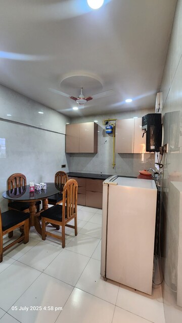 Living Room in 2 BHK Apartment at Govind Nagar – for Rent