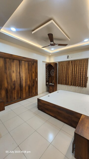 Bedroom in 2 BHK Apartment at Govind Nagar – for Rent