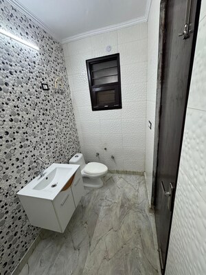 Bathroom in 4 BHK Builder Floor at Green Fields Colony – for Sale