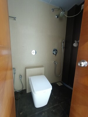 Furnished Amenities in 5 BHK Villa at T Bhimjyani Neelkanth Woods, Manpada – for Sale