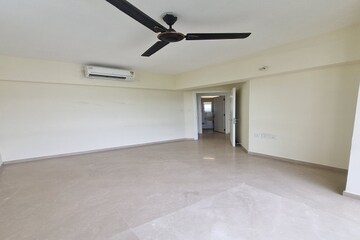 Room in 2 BHK Apartment at Godrej The Trees, Vikhroli East – for Rent