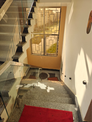 Staircase in 3.5 BHK Independent House at Iit Roorkee – for Sale