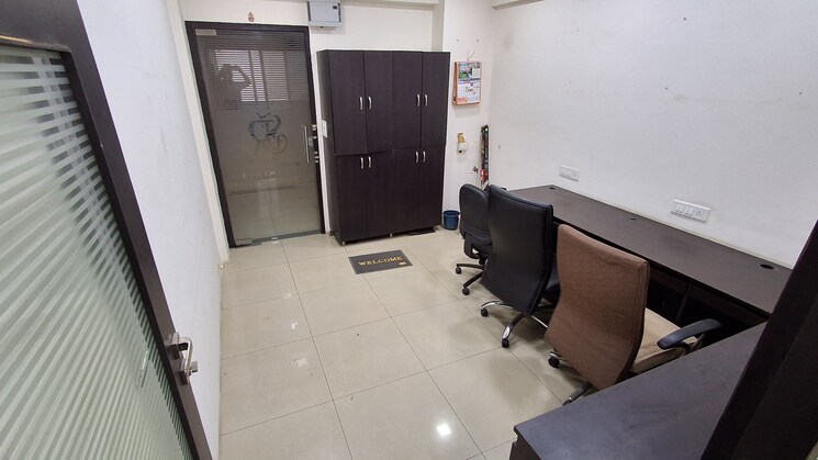 Team Area, titanium-city-centre Commercial Office Space 373 Sq.Ft. In Satellite Ahmedabad 9030246